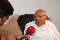 Ram Jethmalani Quits As Arvind Kejriwal's Lawyer, Says Keep 2 Crore Fee Ram Jethmalani Quits As Arvind Kejriwal's Lawyer, Says Keep 2 Crore Fee
