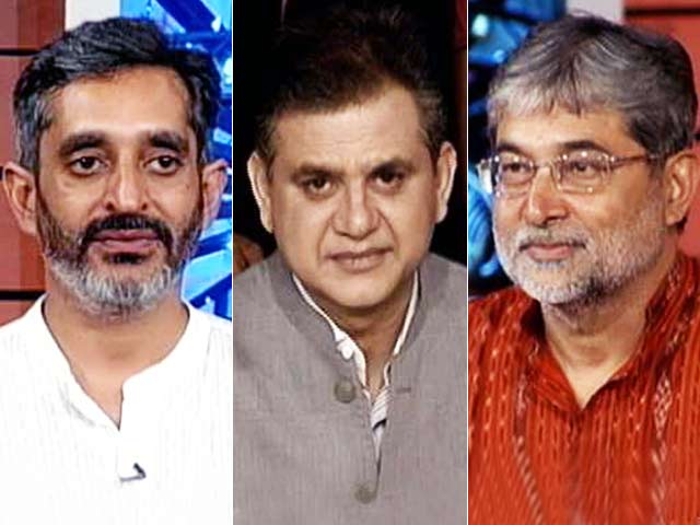 मुकाबला : नई ऊंचाई पर बाजार, लेकिन क्या अर्थव्यवस्था में सुधार आया है?