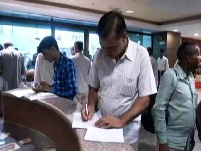 Video : New Deadlines: Saturday For Tax Returns, Aug 31 For Aadhaar-PAN Linking