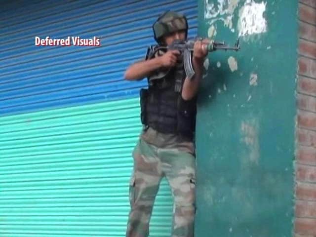 Video : Army Major, Jawan Killed In Gunfight With Terrorists In Kashmir's Shopian