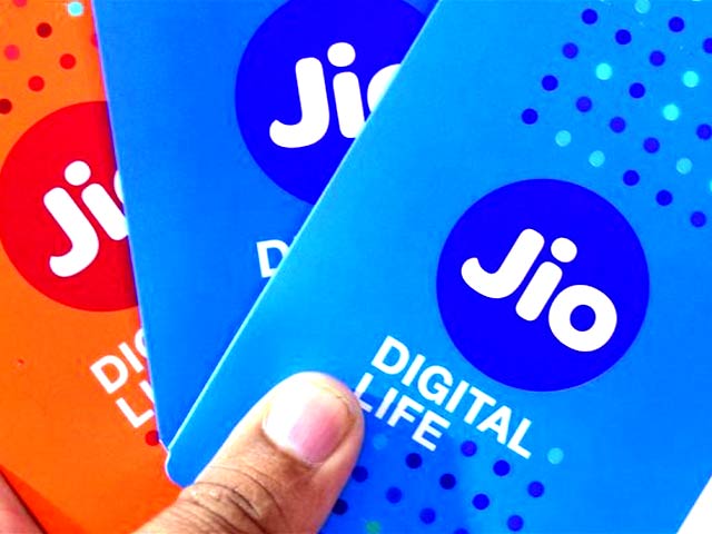 360 Daily: Jio Phone's Big Obstacle, Fastest Network in July, and More