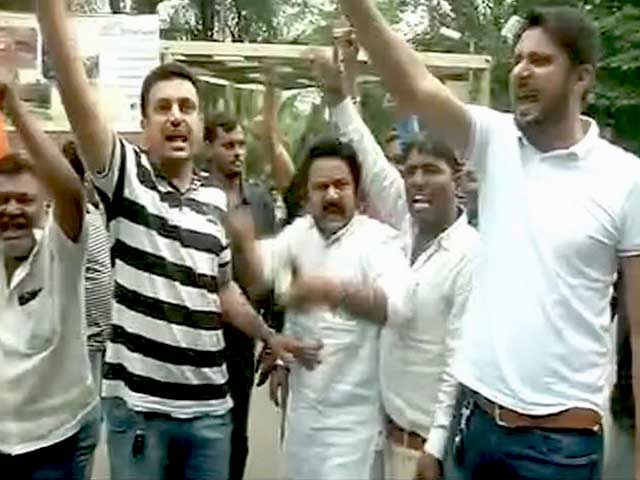 गुजरात राज्यसभा के आंकड़े क्या कहते हैं