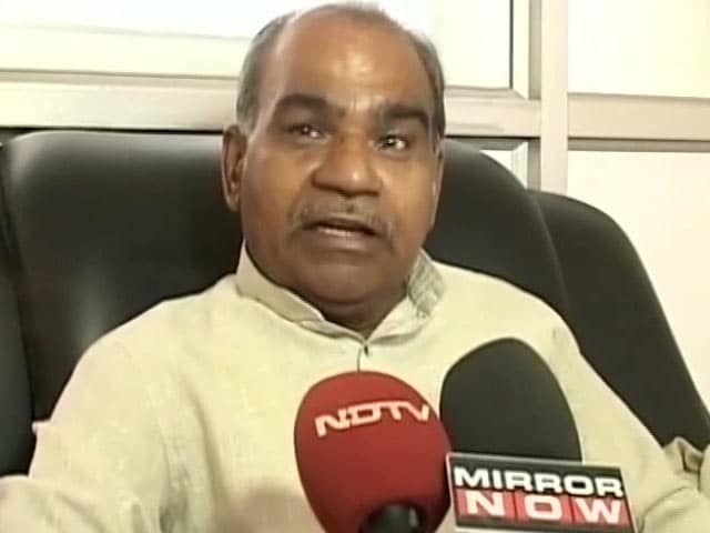 Video : Bank Officials Must Learn Kannada Or Be Booted Out, Says Karnataka Body