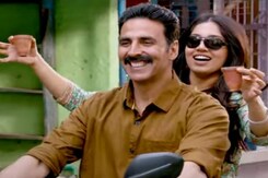 Movie Review: स्क्रिप्ट कसी होती तो बेहतरीन फिल्म बनती  'टॉयलेट एक प्रेम कथा' Movie Review: स्क्रिप्ट कसी होती तो बेहतरीन फिल्म बनती  'टॉयलेट एक प्रेम कथा'