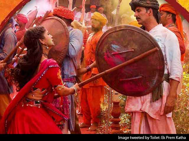 <i>Toilet: Ek Prem Katha</i> Feels Like A <i>Krishi Darshan</i> Episode About Toilets