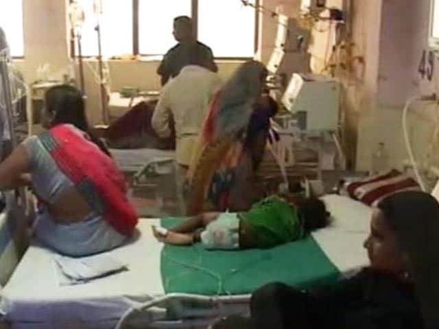 Videos : गोरखपुर अस्पताल में 36 घंटे में 30 मासूमों की मौत