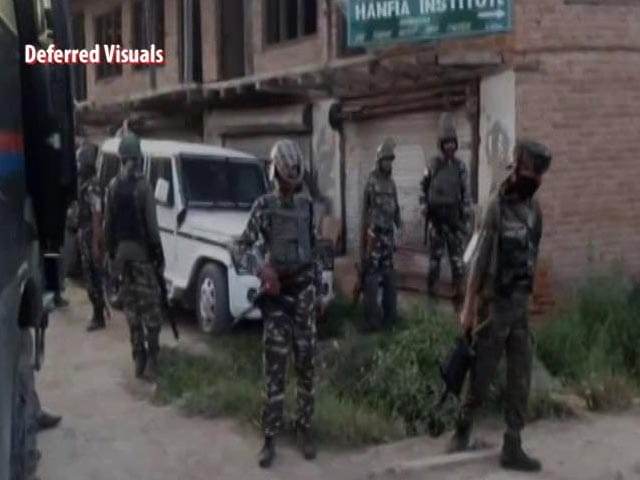 2 Army Personnel Killed, 3 Injured In Encounter In Kashmir's Shopian