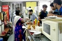 Pramod <i>Da</i>'s Soul Food Or Mass Produced-Fast Fare? Presidency Debates Pramod <i>Da</i>'s Soul Food Or Mass Produced-Fast Fare? Presidency Debates