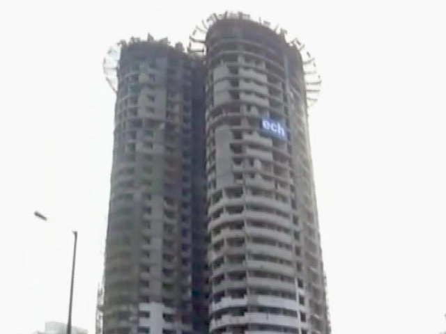 सुप्रीम कोर्ट ने सुपरटेक को 10 करोड़ जमा कराने को कहा