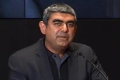 इन्फोसिस के CEO व MD विशाल सिक्का का इस्तीफा, शेयर लुढ़के इन्फोसिस के CEO व MD विशाल सिक्का का इस्तीफा, शेयर लुढ़के