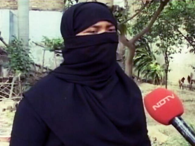 पूर्व शौहर की रजामंदी पर चांदनी ने किया हलाला