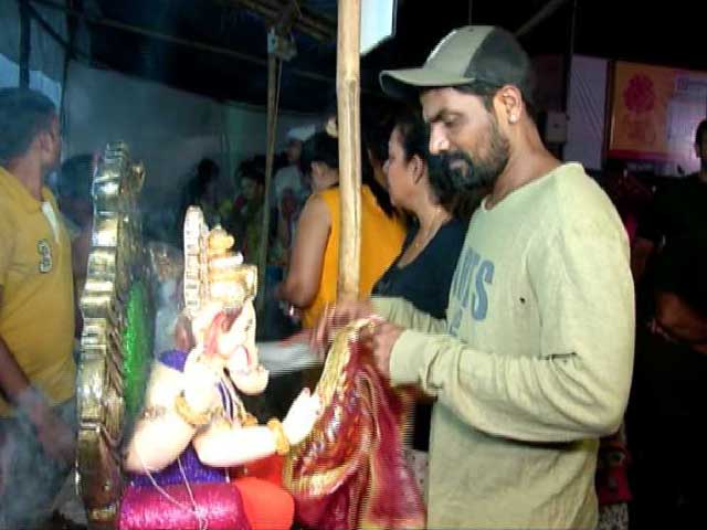 Ganesh Chaturthi: Choreographer Remo D'Souza Welcomes Lord Ganesha