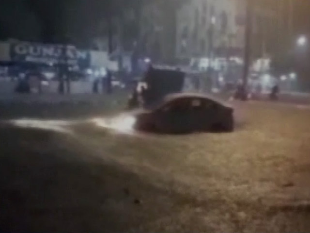 गुजरात में भारी बारिश से जनजीवन अस्त व्यस्त