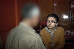 '3 Witnesses Killed, 3 Missing': Rape Survivor's Family Battles 'Pressure' To Withdraw Asaram Case '3 Witnesses Killed, 3 Missing': Rape Survivor's Family Battles 'Pressure' To Withdraw Asaram Case