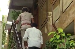DK Shivakumar Case: Income Tax Department Conducts Raids At 10 Locations DK Shivakumar Case: Income Tax Department Conducts Raids At 10 Locations