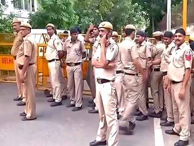 Over 40 AAP Lawmakers At Lieutenant Governor's House In New Confrontation