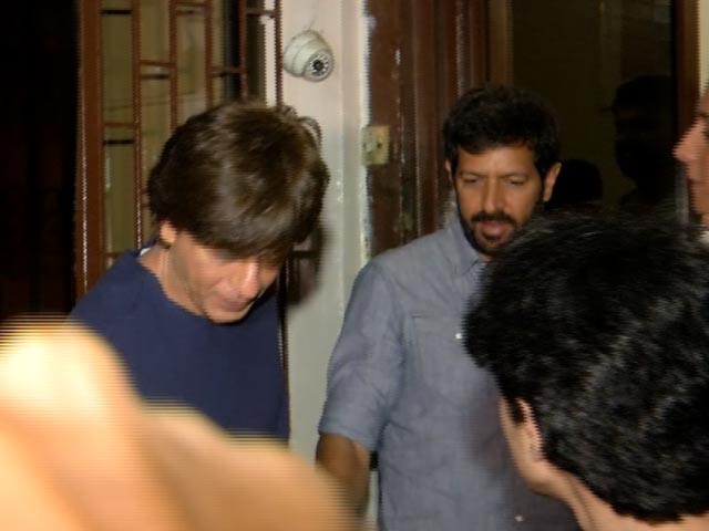 Shah Rukh Khan Spotted With Filmmaker Kabir Khan