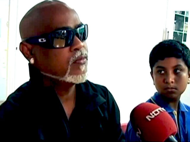 Video : Vinod Kambli Lends His Support To Behtar India Campaign