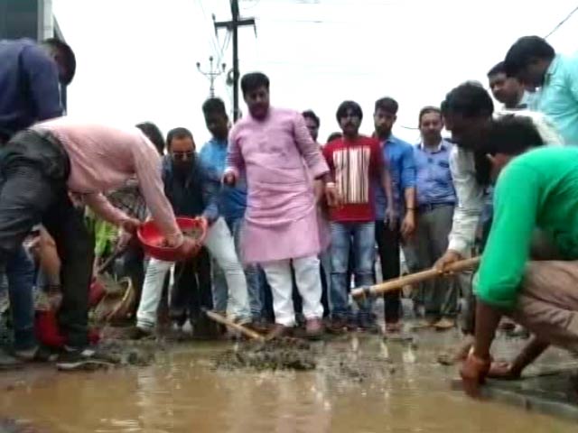 मध्यप्रदेश में खराब सड़कों पर पीडब्ल्यूडी मंत्री के बिगड़े बोल