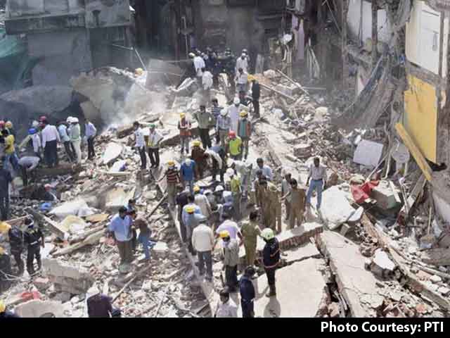 Video : Number Of Dead In Mumbai Building Collapse Rises To 34
