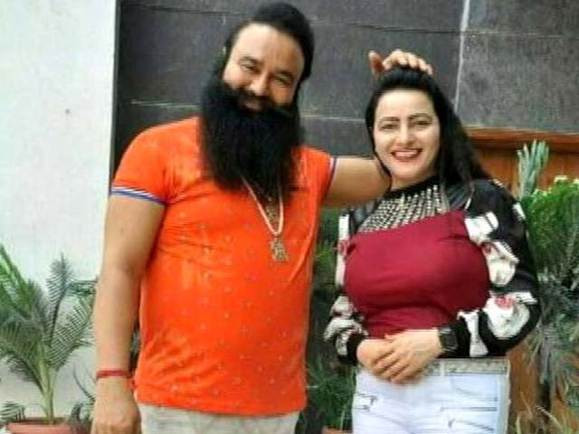 हनीप्रीत आज पंजाब-हरियाणा हाईकोर्ट के सामने कर सकती है सरेंडर