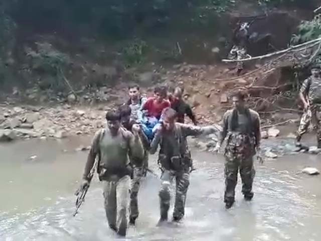 Security Men Found Her Sick By The Road, Carried Her On Foot For 7 Km