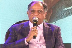 Watch! Pahlaj Nihalani Slammed At The Trailer Launch Of <i>Julie 2</i> Watch! Pahlaj Nihalani Slammed At The Trailer Launch Of <i>Julie 2</i>