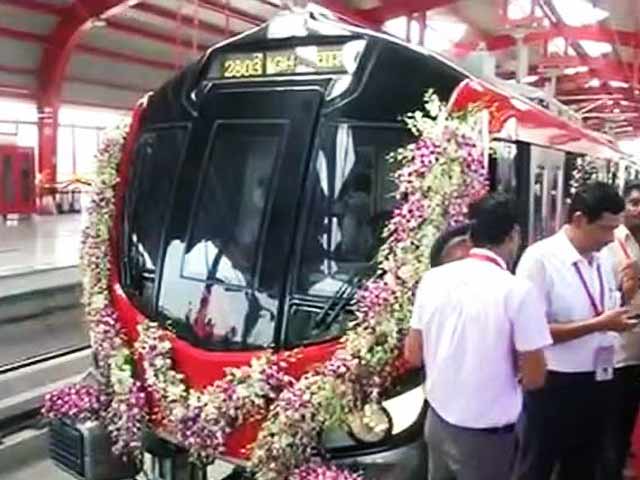 लखनऊ मेट्रो का हुआ उद्घाटन