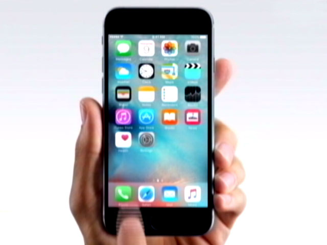 A Globetrotter's Guide to Travel With Tech