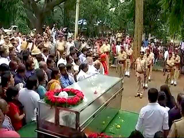 State Funeral, Candlelight Vigils For Journalist Gauri Lankesh Amid Outrage Over Her Murder