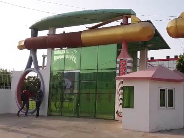 Exclusive: सिरसा में डेरा सच्चा सौदा मुख्यालय के अंदर पहुंचा NDTV