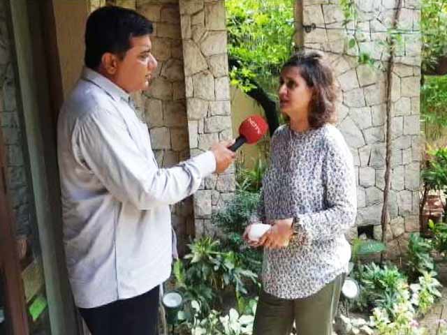 सोशल मीडिया की हिट लिस्ट में सागरिका घोष समेत 5 महिला पत्रकार, मिल रही है धमकी