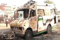 1 Dead In Violent Clashes In Jaipur, Curfew In Parts Of City 1 Dead In Violent Clashes In Jaipur, Curfew In Parts Of City