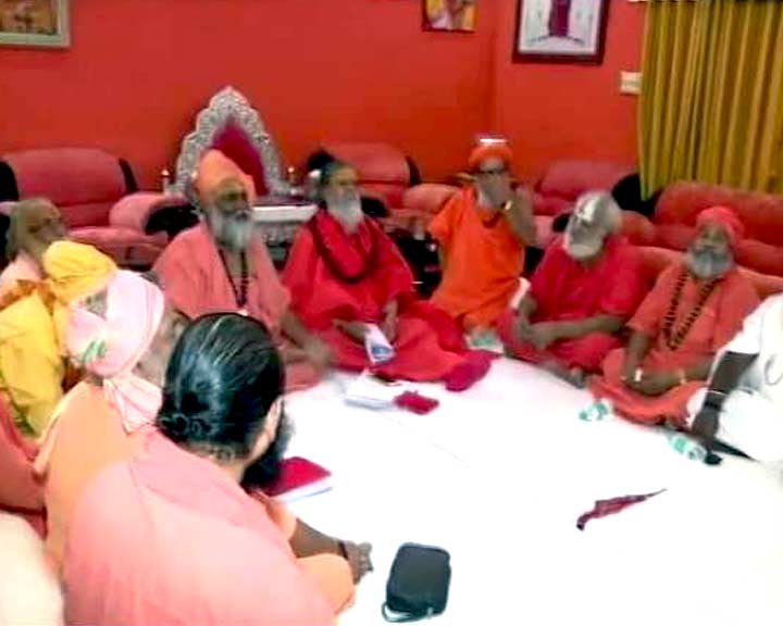 On <i>Fake Baba</i> List Of 14, Ram Rahim, Radhe Maa; One Sends Legal Notice