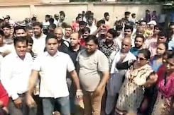 नेशनल रिपोर्टर: मासूमों की सुरक्षा को लेकर अभिभावक परेशान नेशनल रिपोर्टर: मासूमों की सुरक्षा को लेकर अभिभावक परेशान