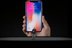 Apple iPhone X With Bezel-less Display, Facial Recognition Launched Apple iPhone X With Bezel-less Display, Facial Recognition Launched