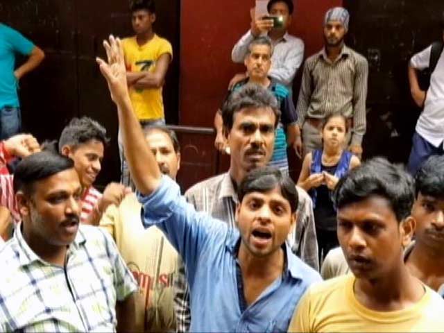 दिल्‍ली: रेप पीड़ित बच्ची के परिवार को परेशान कर रही है पुलिस?