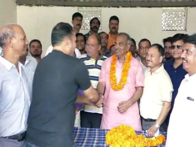 उत्तराखंड के शिक्षा मंत्री अरविंद पांडे का 'अजीब' गणित