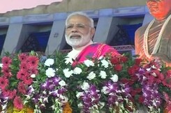 तमाम रुकावटों के बावजूद हमने ठान लिया था कि सरदार सरोवर बांध बनाकर रहेंगे : पीएम मोदी तमाम रुकावटों के बावजूद हमने ठान लिया था कि सरदार सरोवर बांध बनाकर रहेंगे : पीएम मोदी