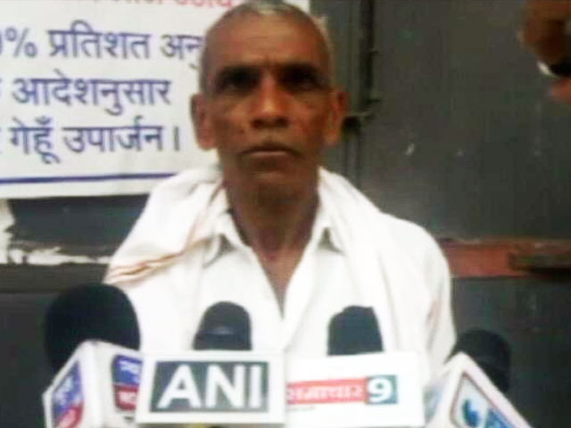 सीहोर में फसल बीमा के नाम पर किसानों से मजाक