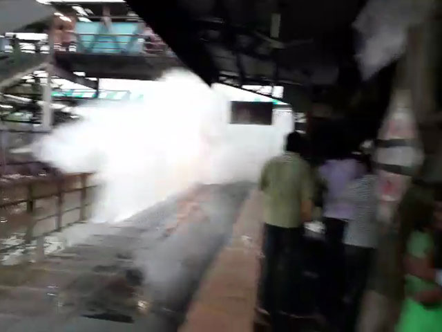 Viral Video: Train Splashes Water On Waiting Commuters In Mumbai