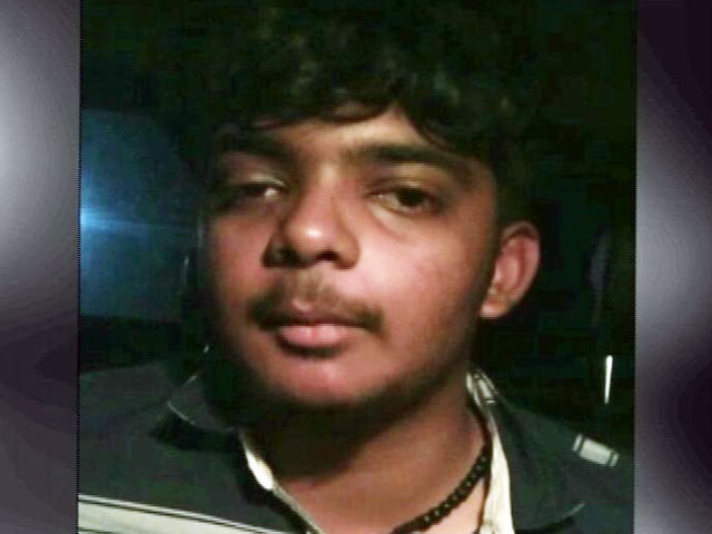 Videos : बेंगलुरु : झील से आयकर अधिकारी के बेटे का शव बरामद, 6 लोग गिरफ्तार