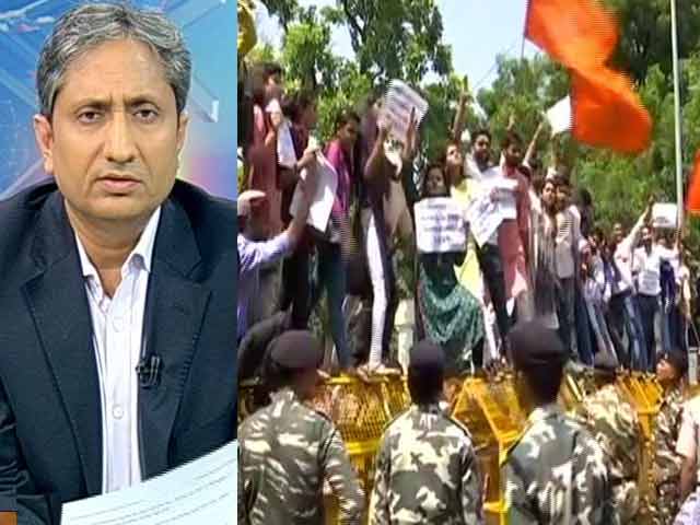 प्राइम टाइम: बीएचयू की सुरक्षा व्यवस्था इतनी लचर क्यों?
