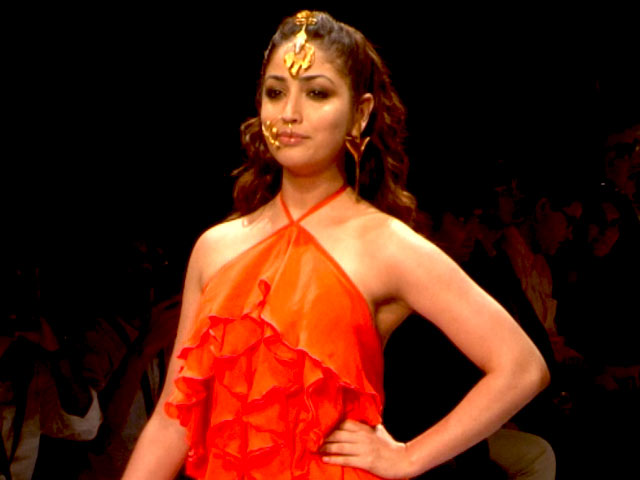 Yami Gautam Walks The Ramp