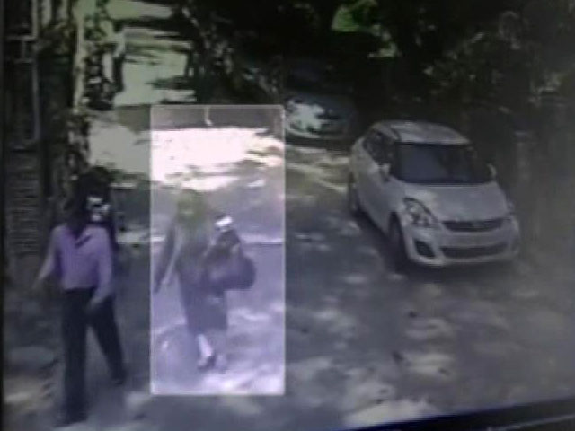 Honeypreet Insan Fears Drug Mafia, Is Woman In Burqa on CCTV: Lawyer