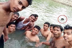 Bengaluru Group Selfie Of Students Shows One Of Them Drowning Bengaluru Group Selfie Of Students Shows One Of Them Drowning