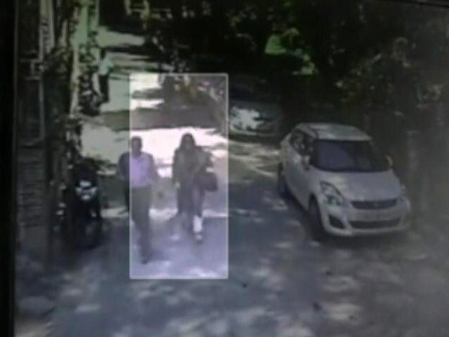 इंडिया 8 बजे: हनीप्रीत को नहीं मिली अग्रिम जमानत, दिल्ली हाईकोर्ट ने खारिज की याचिका