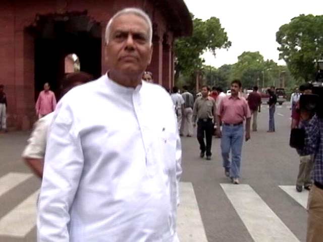 MoJo: अर्थव्यवस्था को लेकर अरुण जेटली पर बरसे यशवंत सिन्हा