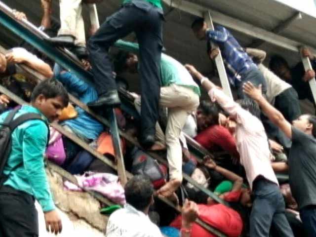 Was Mumbai Stampede Disaster Waiting To Happen?