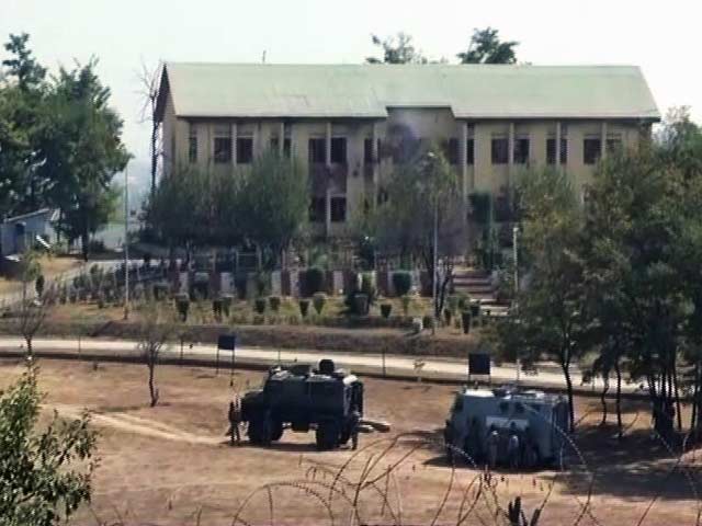 बीएसएफ कैंप पर हुए हमले के बाद चल रही मुठभेड़ खत्म